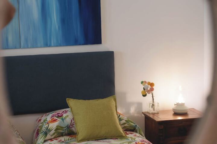 Room 4 of 29