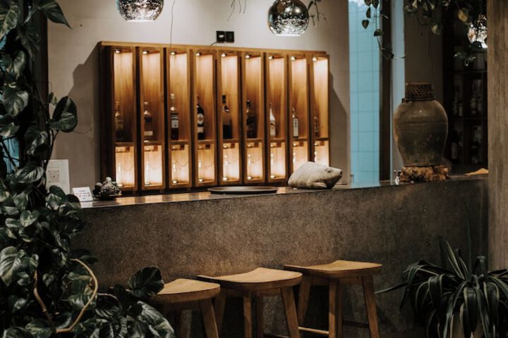 Dining 64 of 88