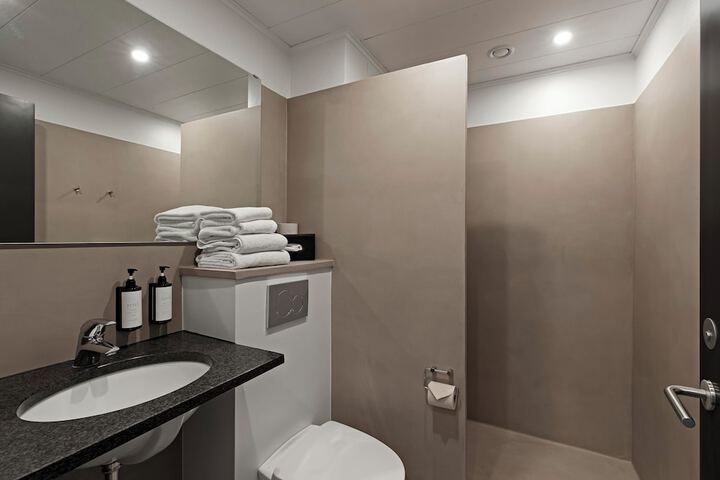 Bath Interior