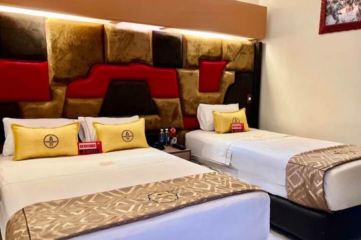 Room 4 of 81