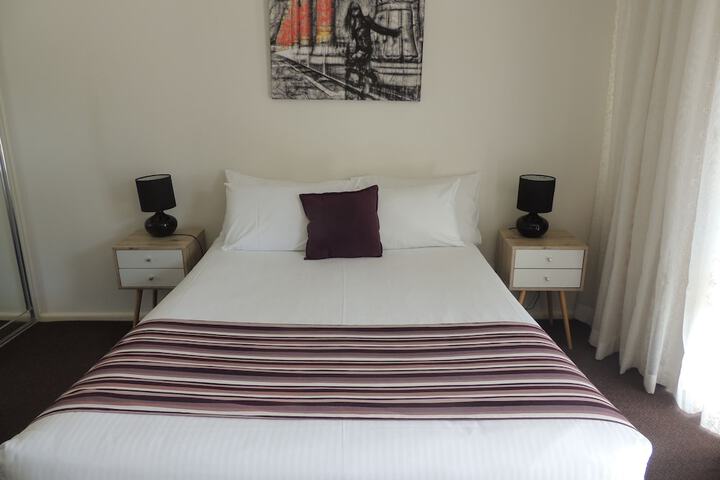 Room 20 of 99
