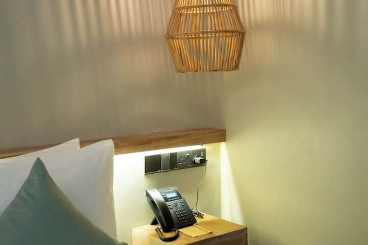Room 103 of 222