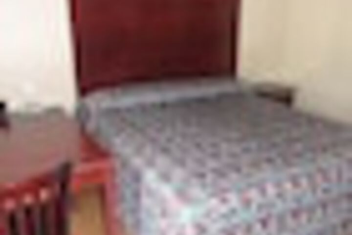 Room 38 of 126