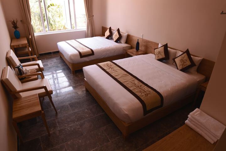 Room 10 of 87