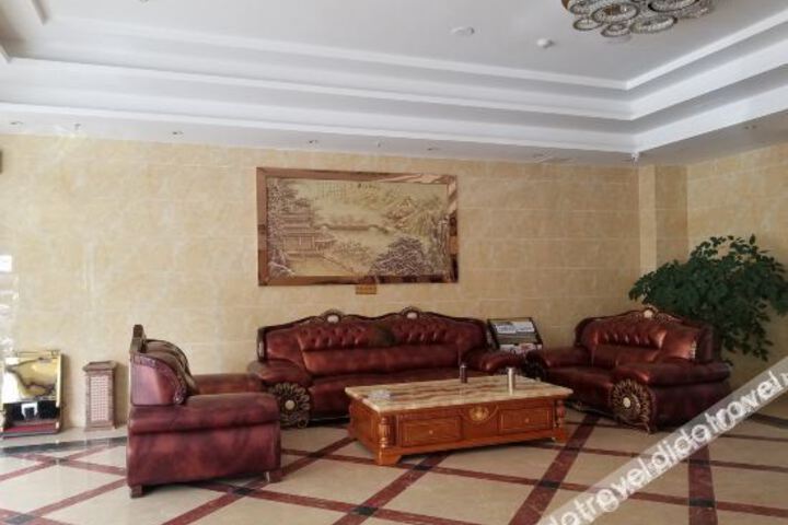 Hotel Interior 10 of 15