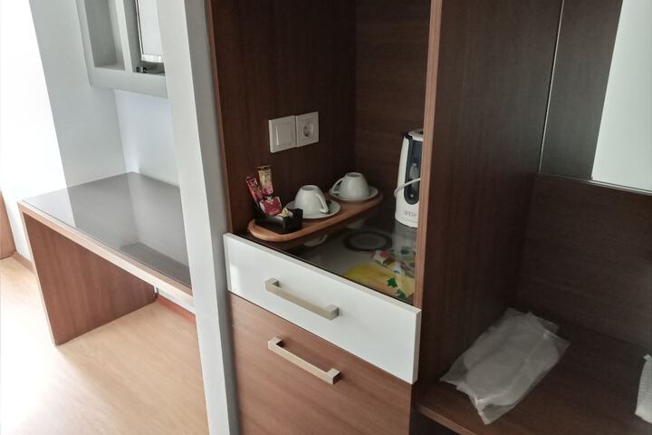 Room 3 of 11