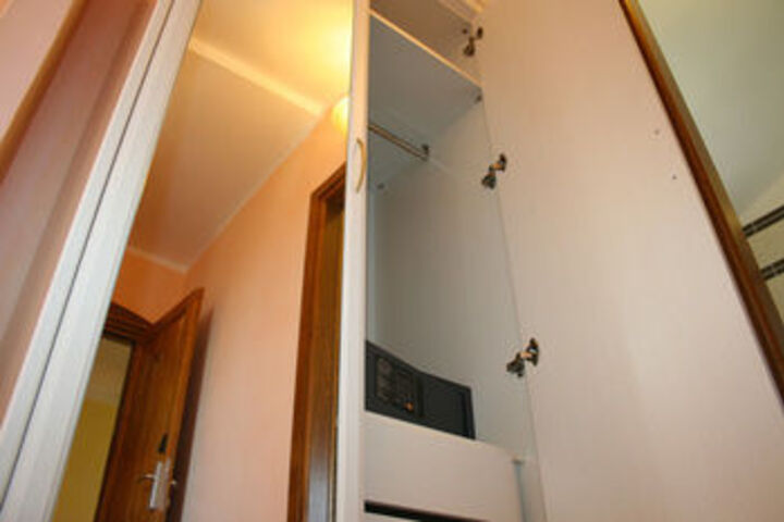 Room 35 of 51
