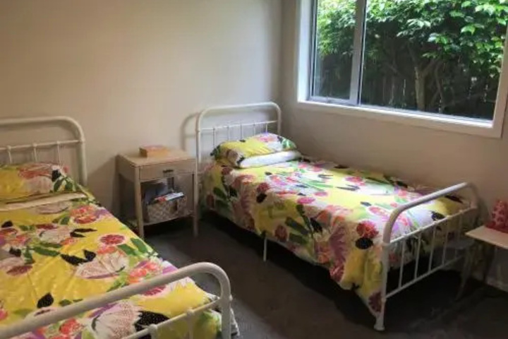 Room 3 of 10