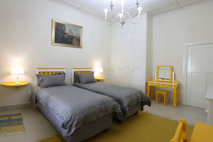 Room 6 of 64