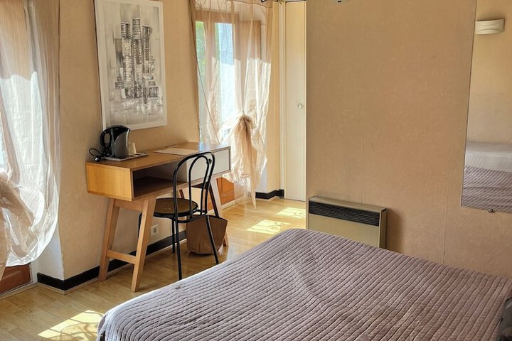 Room 7 of 29