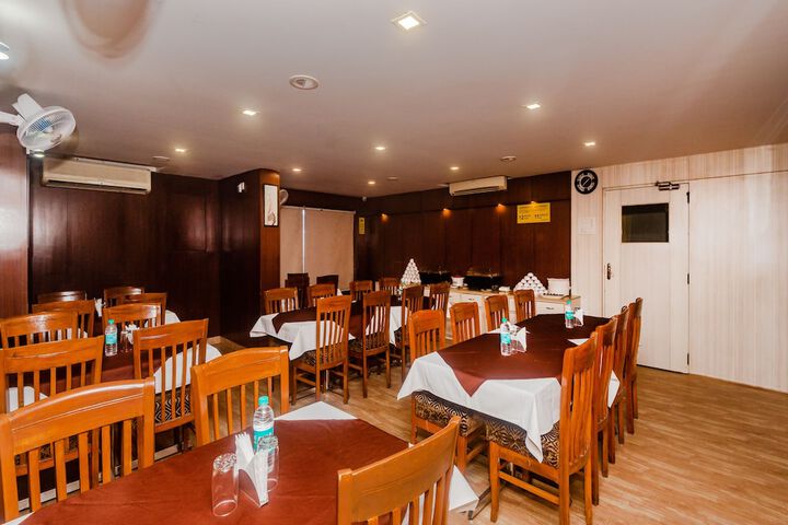 Dining 70 of 102