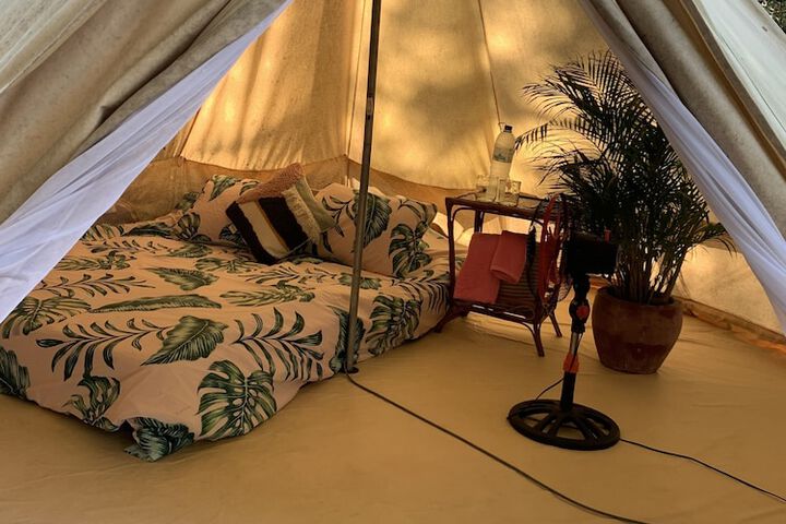 Room 5 of 10