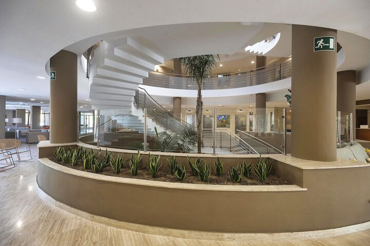 Lobby Entry