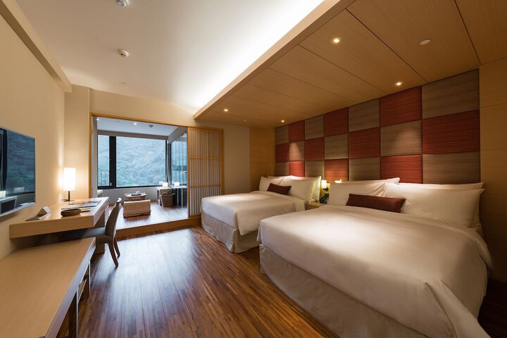 Room 17 of 51