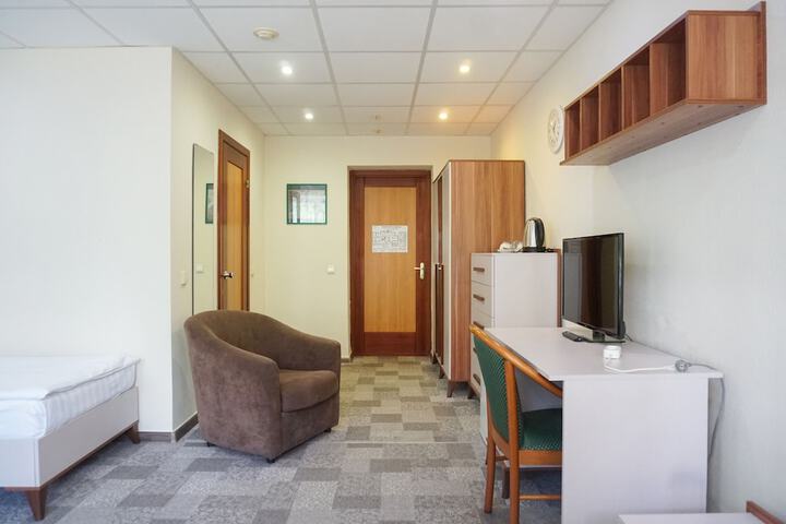 Room 20 of 121