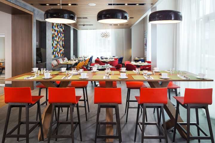 Breakfast area