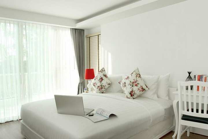 Room 4 of 51