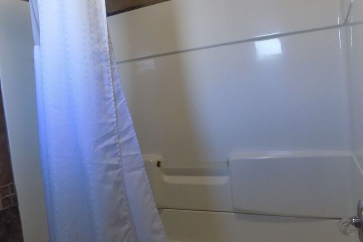 Room 13 of 21