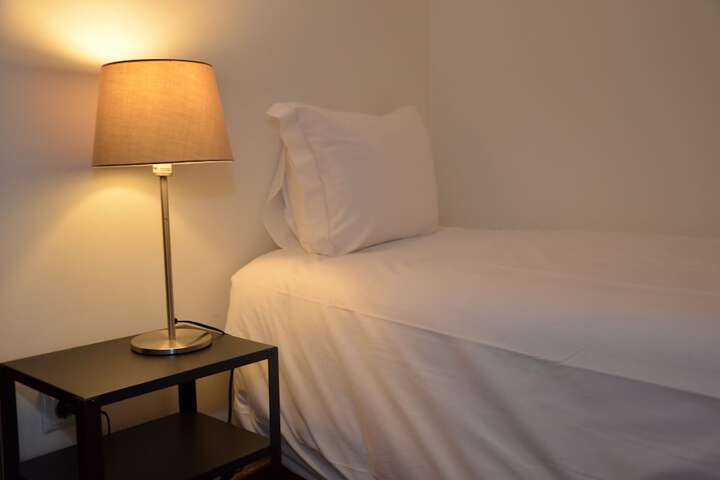 Room 14 of 37