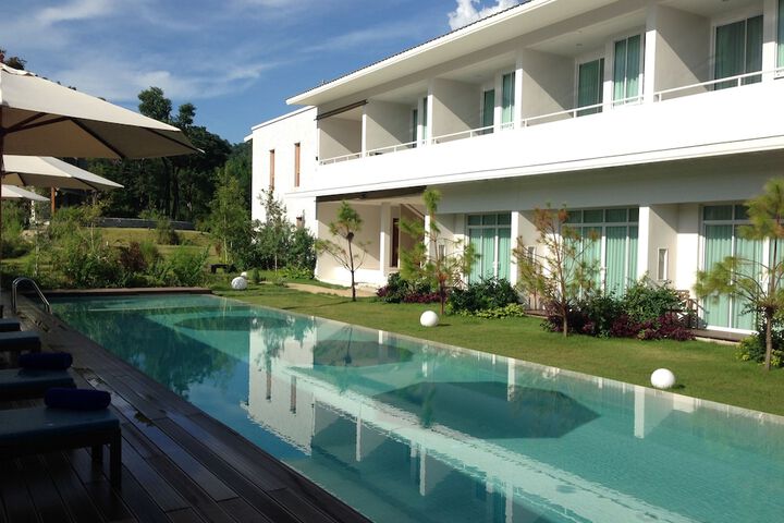 Pool 24 of 48