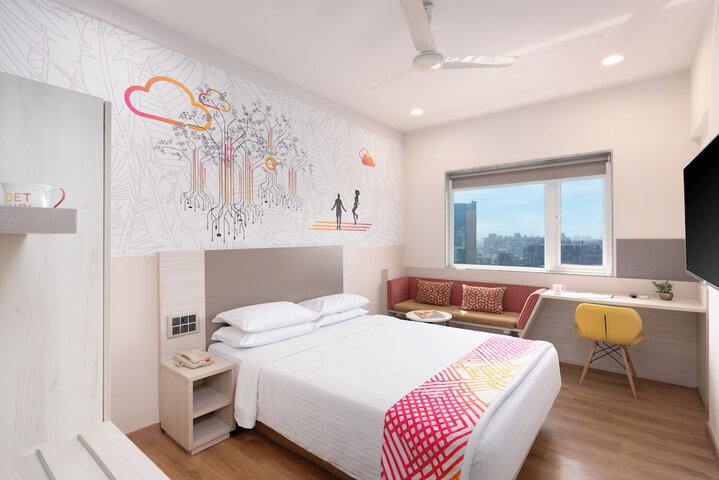 Room 18 of 45