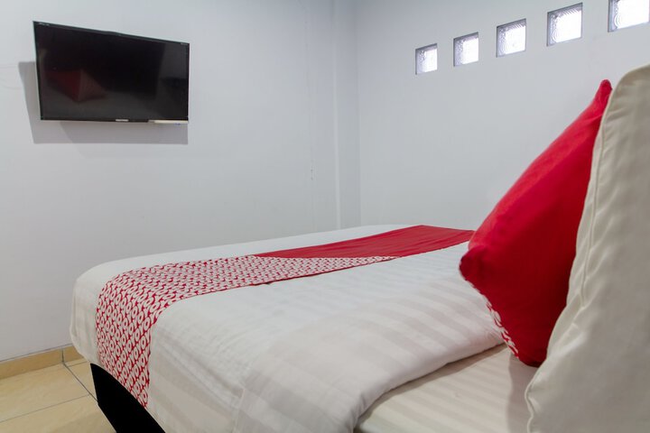Room 32 of 44