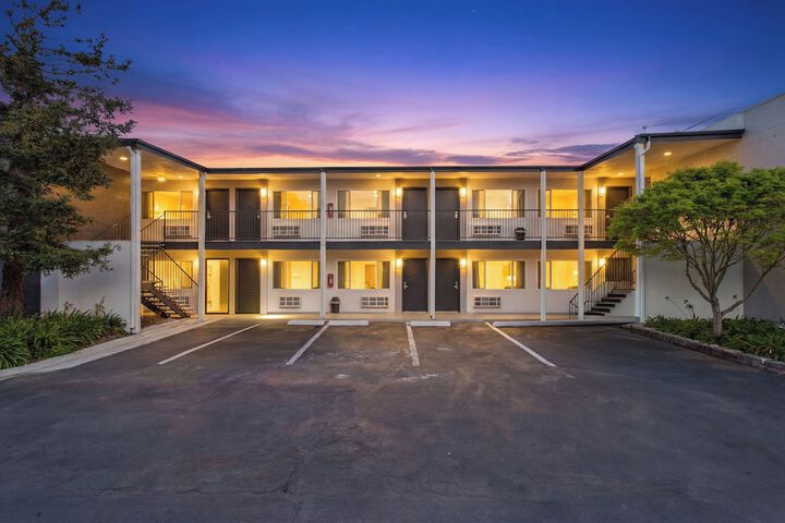 Hotel 50 of 52