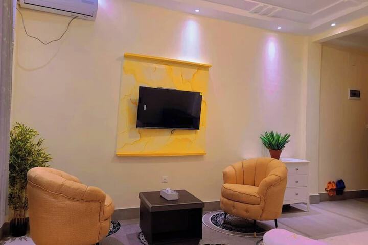Room 16 of 29