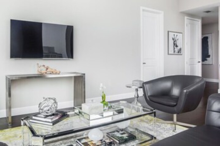 Room 2 of 13
