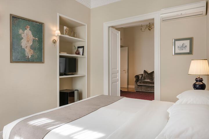 Room 21 of 78