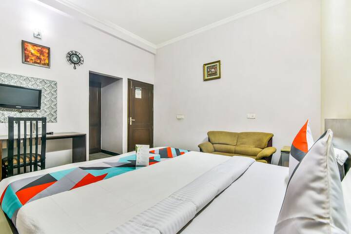 Room 10 of 21