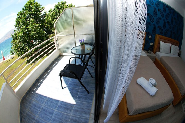 Terrace/Patio 85 of 86