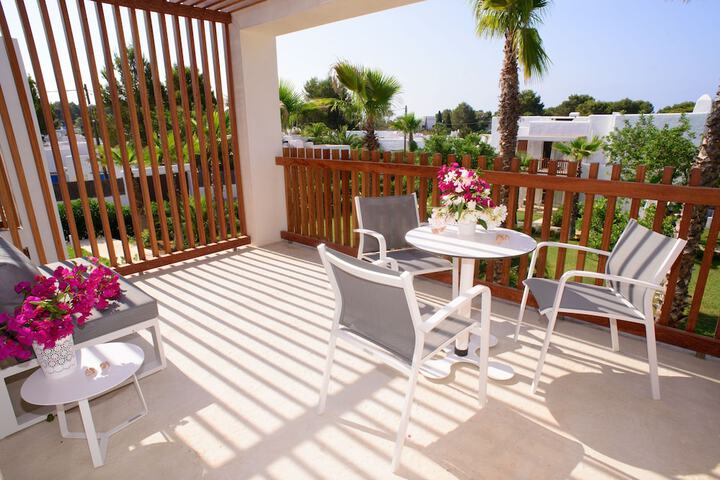 Terrace/Patio 25 of 78