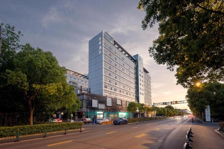 JI Hotel Shanghai Zhangjiang Financial Information Park