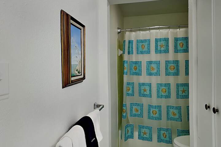 Room 55 of 84