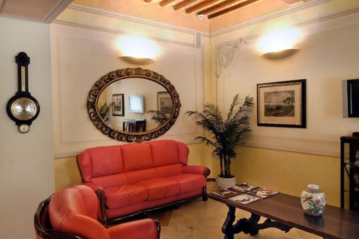 Guest Lobby