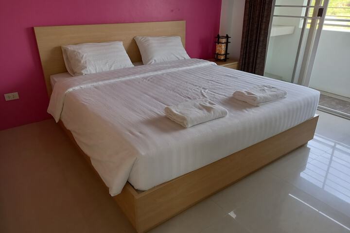 Room 35 of 94