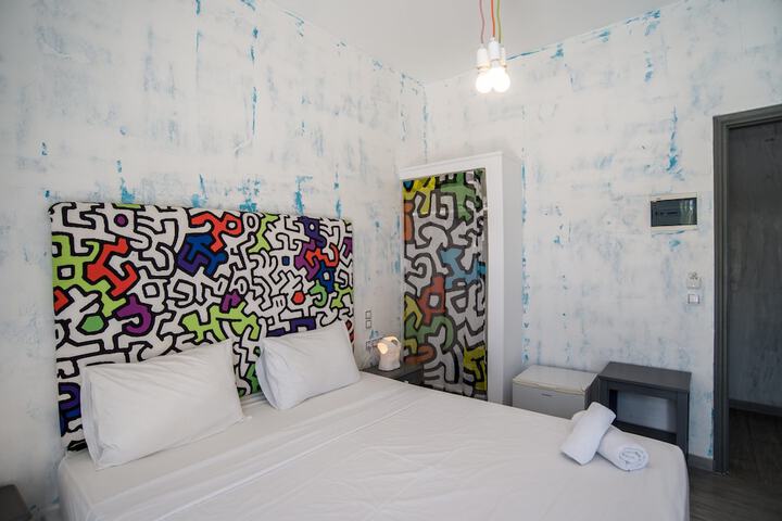 Room 9 of 53