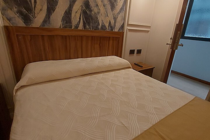 Room 26 of 51
