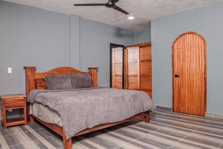 Room 11 of 49