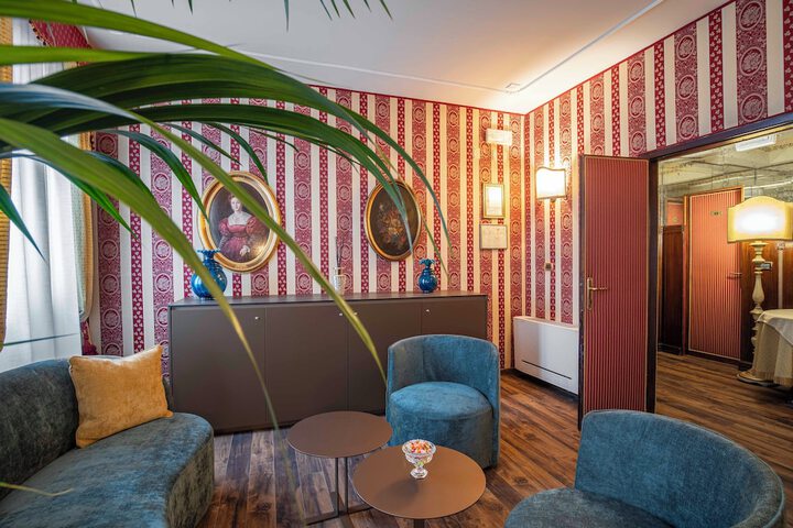 Lobby Entry