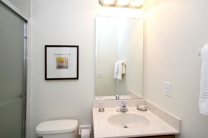 Room 218 of 299