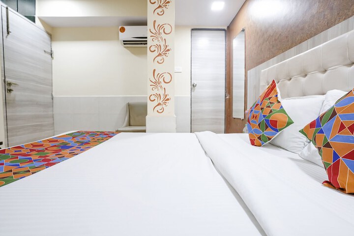 Room 20 of 28