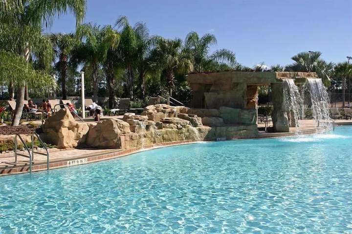 Pool 37 of 60