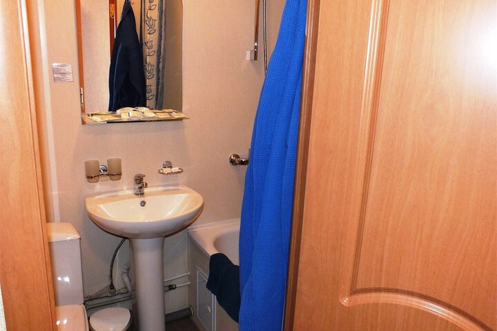 Room 44 of 55