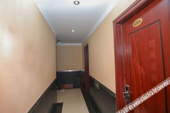 Hotel Interior 20 of 36