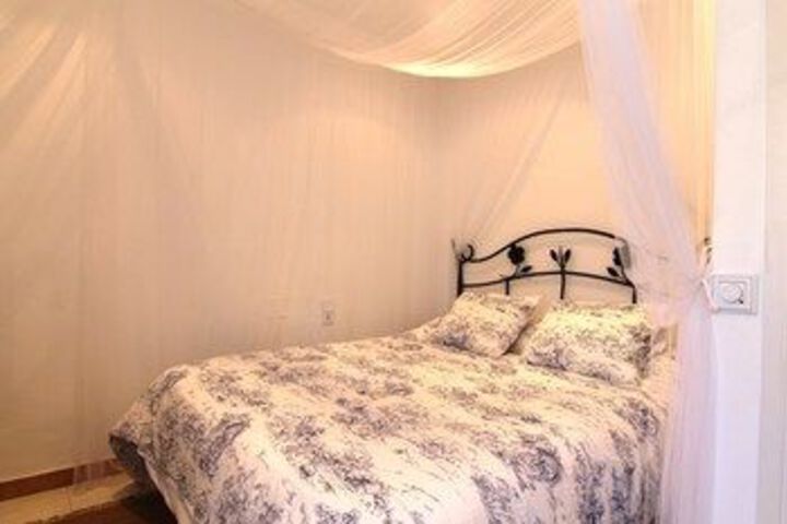 Room 8 of 47