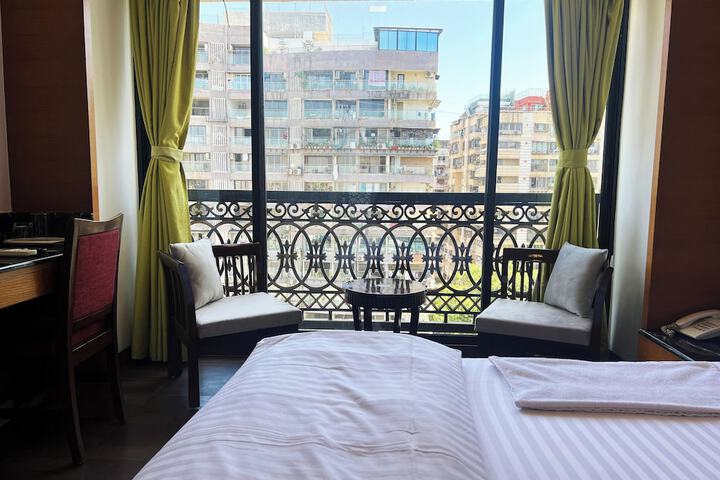 Room 58 of 171