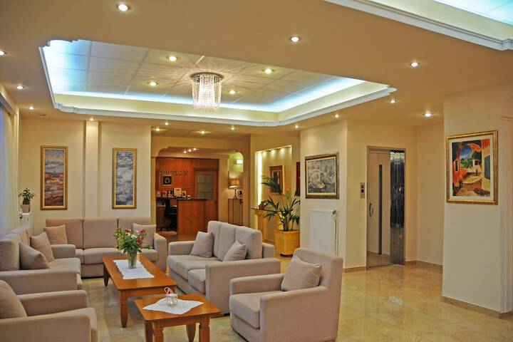 Hotel Interior 3 of 38