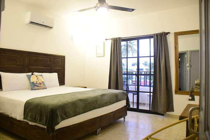 Room 20 of 72